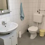 Oerveny Vendeghaz בית הארחה 3*