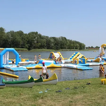 Oerveny Vendeghaz 3*