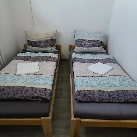 Oerveny Vendeghaz Tiszafured