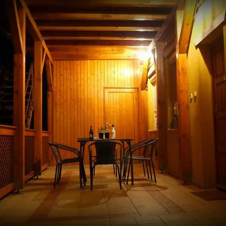 Oerveny Vendeghaz 3*