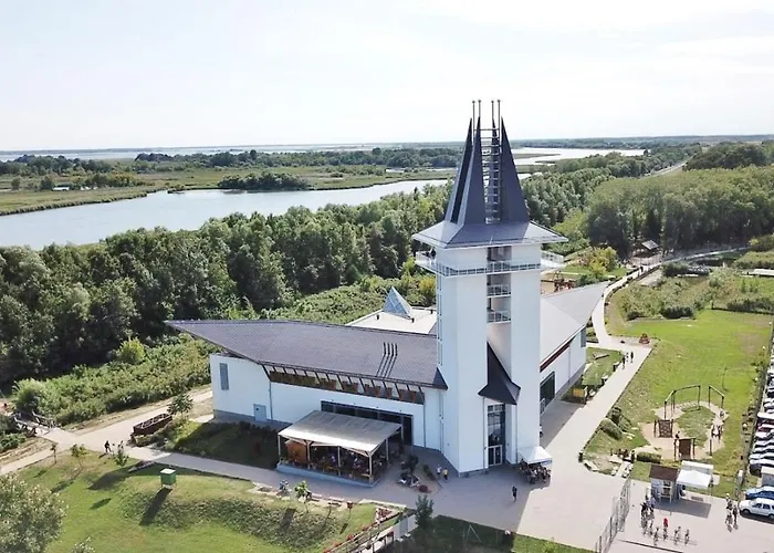 Oerveny Vendeghaz Tiszafüred